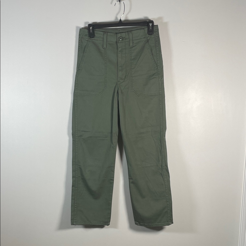 Levi's Women's Olive Green Casual Straight Leg Pants 27